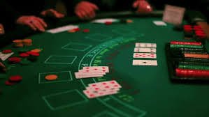 Riwayat putaran Live Sic Bo menampilkan hasil dadu dan pemenang setiap sesi